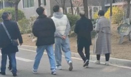 青岛的网红吃瓜事件,揭秘网络舆论的风暴与真相