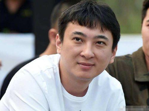 关注娱乐圈吃瓜,揭秘明星幕后故事